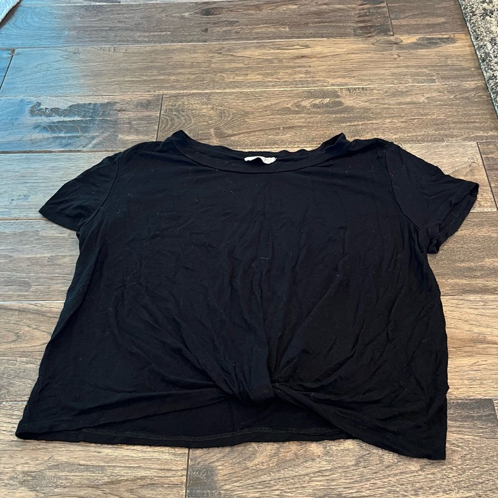 5/$15⚡️Smoke & mirrors back knot crop top size small